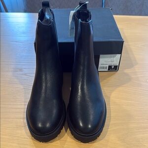 Banana Republic Black Ankle Booties Sleek Leather Design